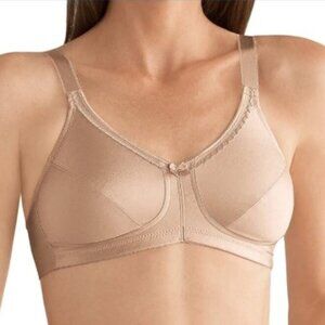 Amoena Wire-Free Mastectomy Bra with Coolmax Pockets **42B**
